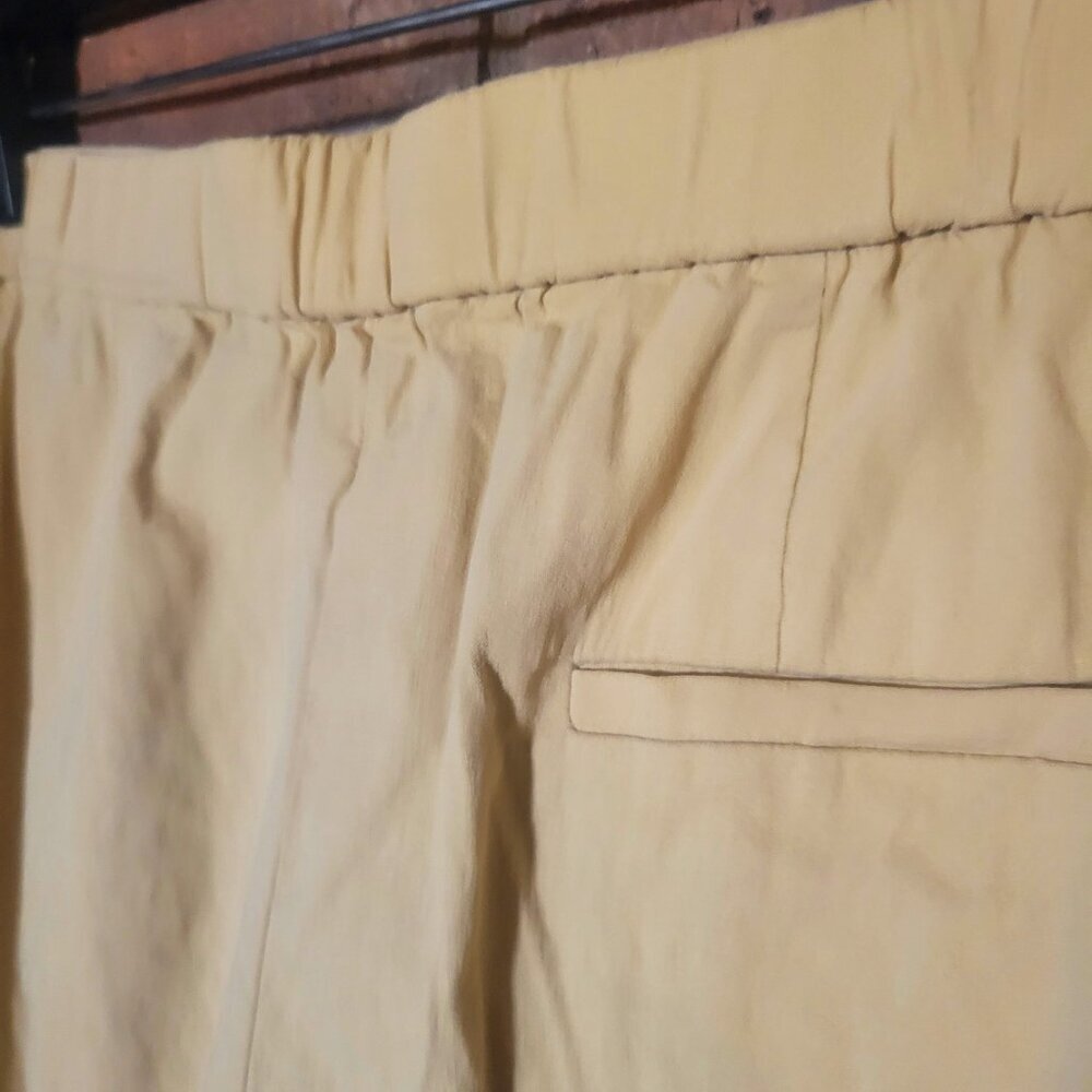 THEORY Treeca Pull-On Pant in Admiral Crepe - Color "Rice", Ankle - Size L - Picture 5 of 11